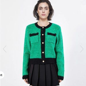 Urban Revivo Emerald Green chunky knit thick sweater size XS.